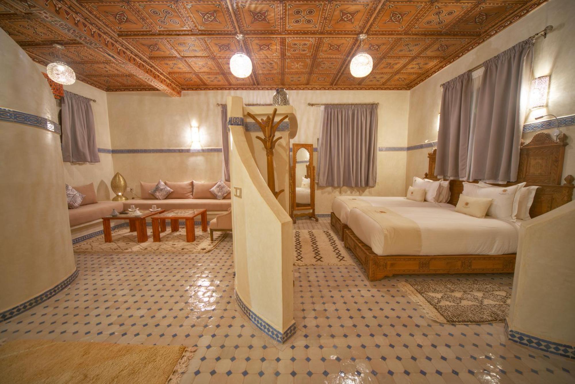 Oz Palace Ouarzazate & Spa Tajda Buitenkant foto